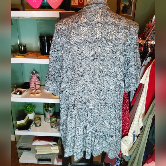 013 FADED GLORY PLUS 3X SHORT SLEEVE CARDIGAN - Picture 3 of 3